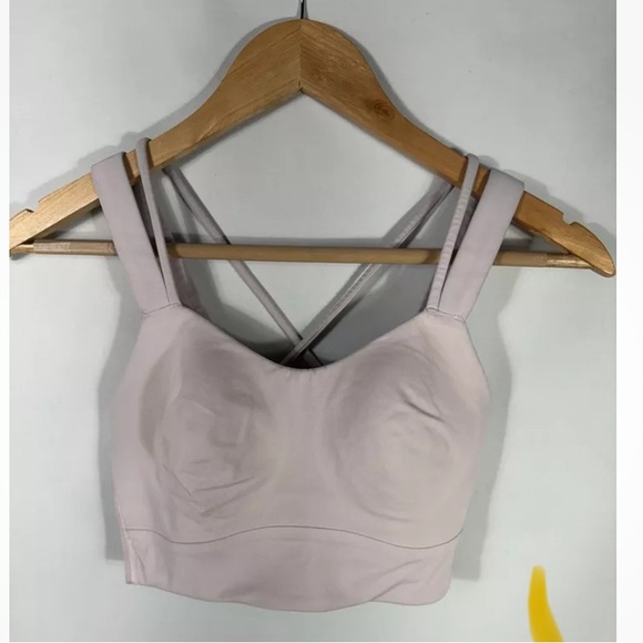 Lululemon size 6 bra lightly worn - Picture 1 of 1